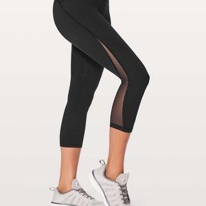 COPY - lululemon women train times crop size 6